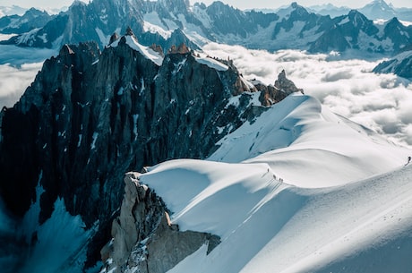 探索法国阿尔卑斯山脉的后花园：Chamonix